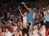 “Esaretten Özgürlüğe” isimli tiyatro oyunu sahnelendi