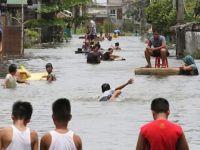 Filipinler'de şiddetli yağışlar hayatı felç etti