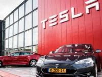 Tesla, "borsadan çekilme" için komisyon kurdu