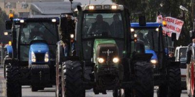 Polis yolları kesti!