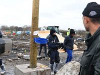 Fransa'da mülteci kampı tahliye edildi