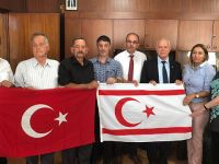 Töre, Şehit Aileleri ve Malül Gaziler Derneği’ni kabul etti