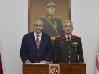Cumhurbaşkanı Akıncı, komutanlara iade-i ziyarette bulundu