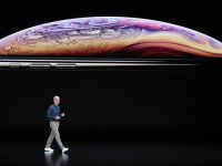 Apple’dan yeni iPhone ve akıllı saat