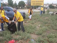 Lefkoşa Merkez Lions Kulübü çöp toplama etkinliği düzenledi