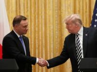 Polonya, ABD'den topraklarında kalıcı üs kurmasını istedi