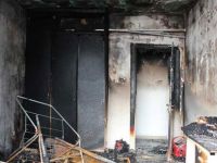 Ateşle oynadılar, evi yaktılar