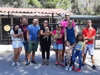 Lefkoşa Hayvan Barınağı’na mama bağışı