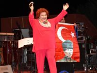 Girne Kültür Sanat Günleri Selda Bağcan Konseri ile sona erdi