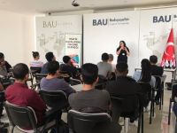 BAÜ öğrencileri trafik kazalarını önlemeye yönelik konular hakkında bilgilendirildi