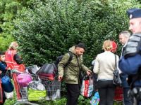 Fransa'da göçmen kampı tahliye edildi