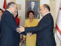 Başçeri güven mektubunu Cumhurbaşkanı Akıncı’ya sundu