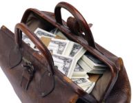 Ercan’da Para Kambiyo Yasası’na aykırı hareket