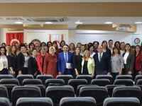 Hak-İş ve Kamu-Sen seminer düzenledi