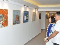 Siber Sanat Merkezi'nde yer alan Mustafa Hastürk'e ait Retrospektif Resim Sergisini ziyaret etti…