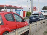 “Kaç bakan, kaç hükümet geldi, bir üst geçit yapamadı”