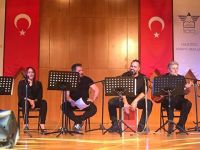 Kıbrıs şiirleri ve şarkıları İstanbul’da yankılandı