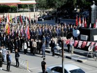 Atatürk Anıtı önünde tören düzenlendi