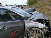 Geçitköy-Girne yolunda yüzyüze çarpıştılar!