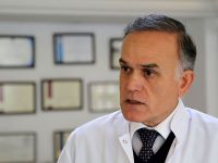 Özant: “Sağlıktaki kaos 40 yıldır sürüyor. Hekimler çok mutsuz”