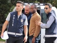 Başı büyük belada