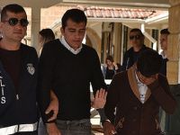 Ağlayarak cezaevine gittiler