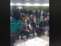 Siz hükümet kurup hükümet bozan bir ailenin ferdisiniz...