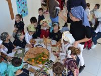 Cumhuriyetin 35’inci Bağımsızlık Yılı Yakın Doğu Okul öncesinde Kıbrıs Günü ile kutlandı…