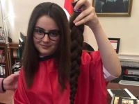 15 yaşındaki Ceyda, saçlarını kanser hastaları için bağışladı