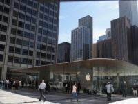 Apple Chicago'da çatısı "Macbook" şeklinde mağaza açtı