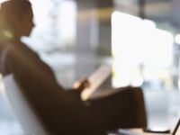 Genç kadınlar işsizlik sarmalında