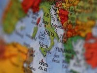 İtalya'da yıllar sonra toplanan mafya babalarına operasyon