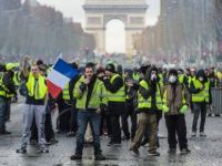 "Sarı Yelekliler" hükümetin açıklamalarından memnun kalmadı