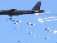 İran'ın Suriye'deki Deyrizor Bölgesinde füze saldırısı