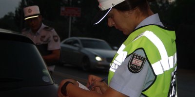 Alkol yollarda kol geziyor