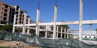 Müsteşar salon yapımını engelledi