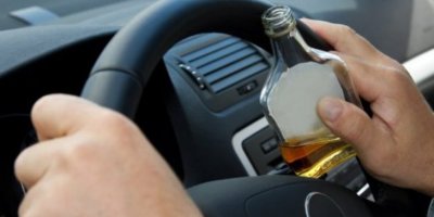 Alkollü araç kullananlar trafikten men edilecek