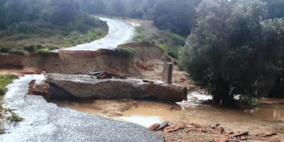 Derince- Adaçayı yolu kapandı