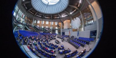 Almanya'daki siyasetçilere siber saldırı