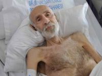 Yalnızlığıyla göçüp gitti