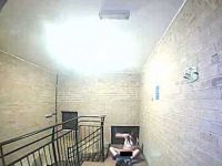 Eroin bağımlılarına karşı tek başına