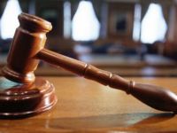 İki kefil gösterip serbest kaldı