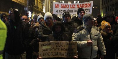 Sırbistan'da hükümet karşıtı protestolar sürüyor