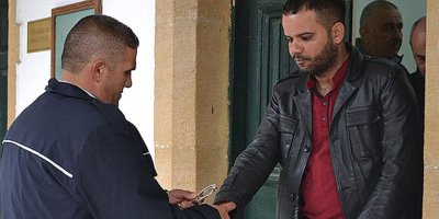 Aranan bir kişi daha var