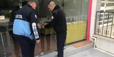 Gazimağusa belediyesi gıda üretimi ve satışı yapan iş yerlerini denetledi