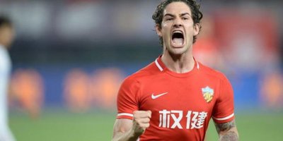 Galatasaray'da Mustafa Cengiz'in transfer hediyesi: Pato