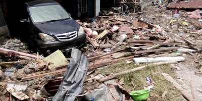 Endonezya'da 5,3 büyüklüğünde deprem