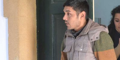 “Ya benimle evli kalırsın ya da ölürsün”