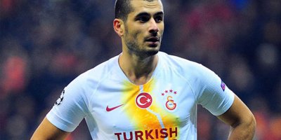 Eren Derdiyok telefonunu kapattı