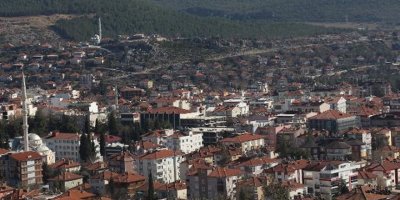 65 bin nüfuslu Bucak'ta 1271 kişi hastanelik oldu